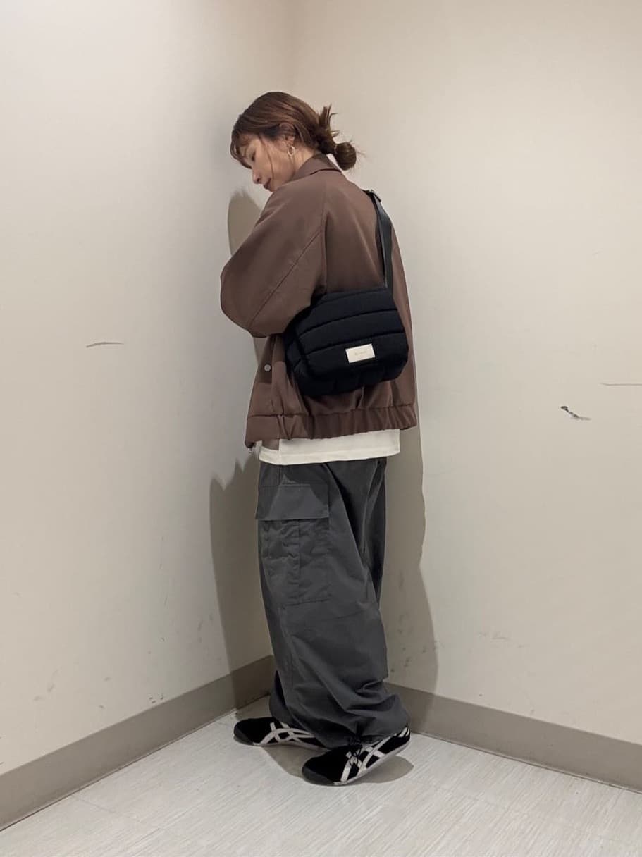 S.A.Oさんの「tk.TAKEO KIKUCHI｜長袖 サイドスタックプリントカットソー」を使ったコーディネート