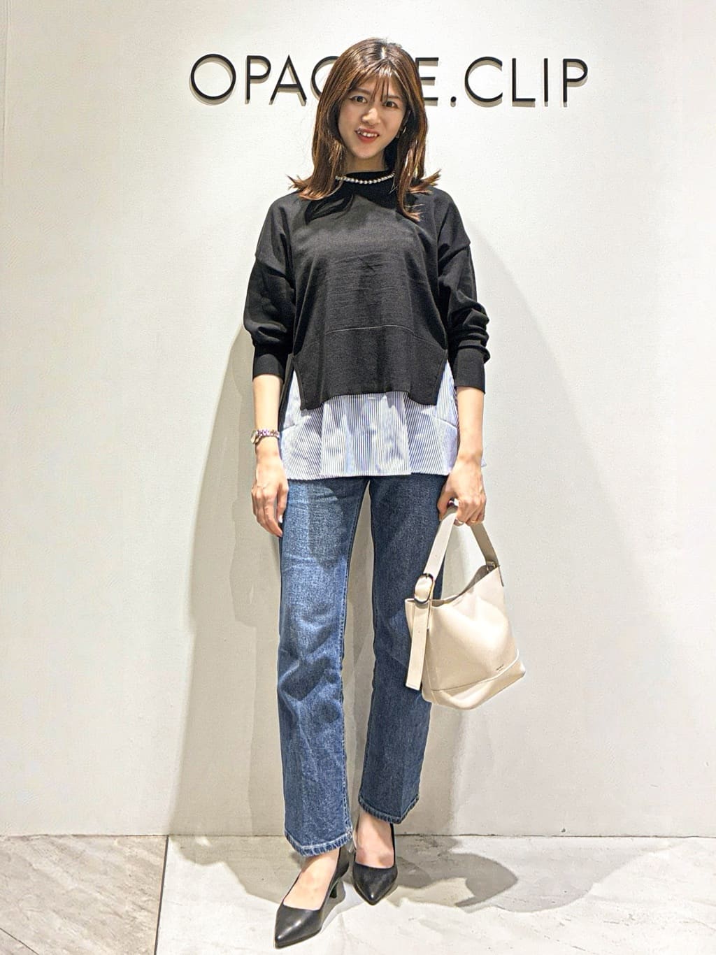 もんちゃんさんの「OPAQUE.CLIP｜《ツインセット》リラクシーサイドスリットニット&times;ドッキングタンク【洗濯機洗い可】」を使ったコーディネート