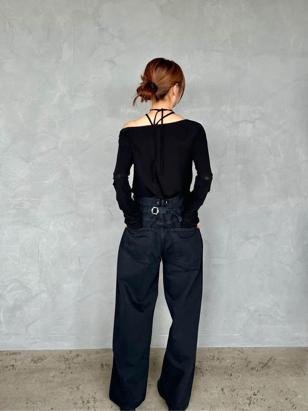 harunaさんの「CODE A｜off－shoulder jersey top」を使ったコーディネート