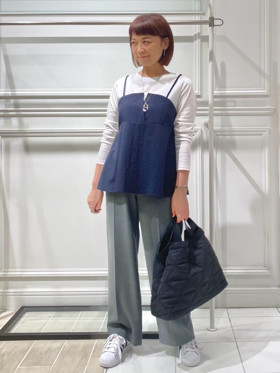 AKKOさんの「UNTITLED｜【洗える/ゆったりシルエット】ビスチェドッキング　プルオーバー」を使ったコーディネート