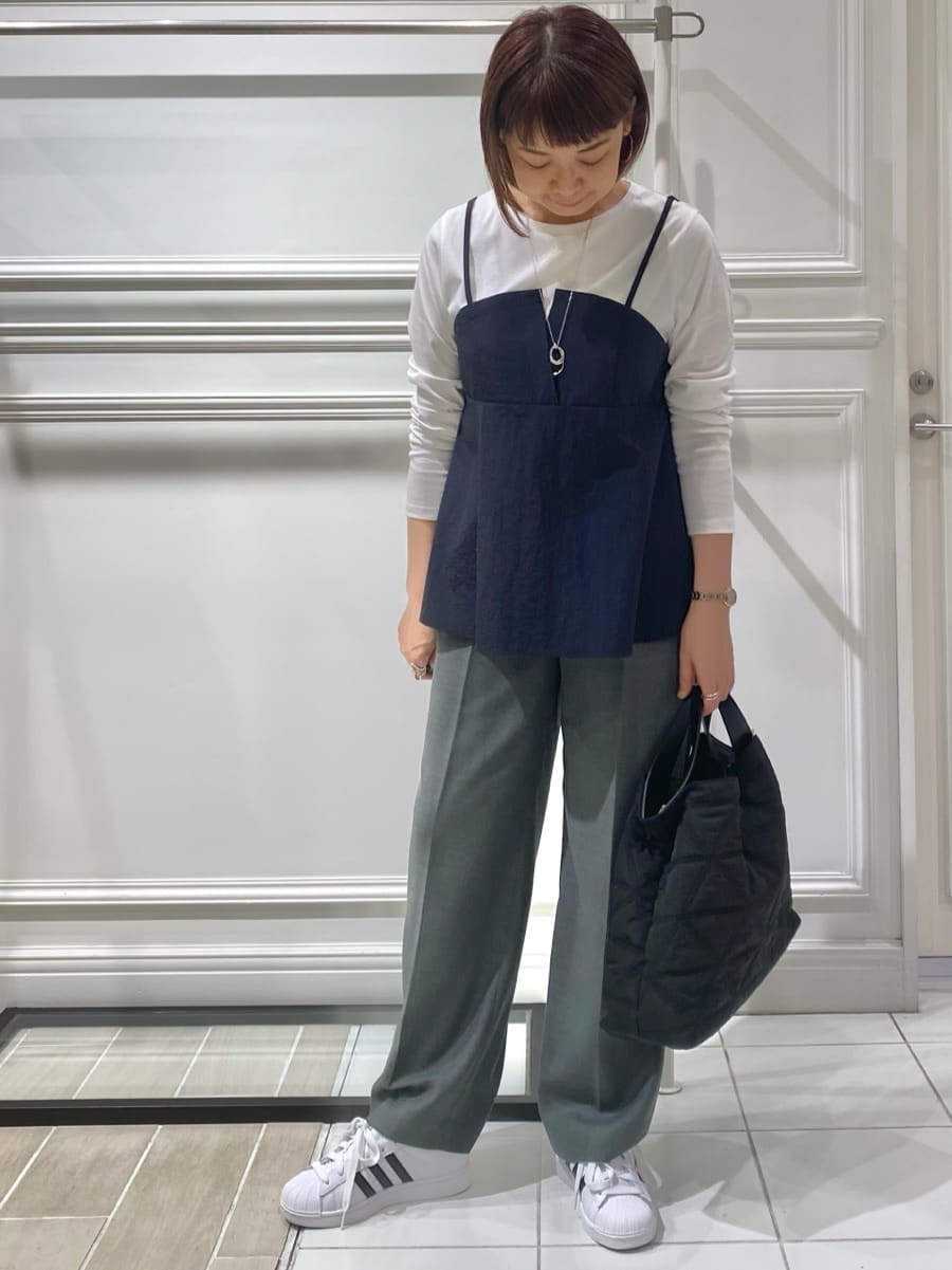 AKKOさんの「UNTITLED｜【洗える/ゆったりシルエット】ビスチェドッキング　プルオーバー」を使ったコーディネート