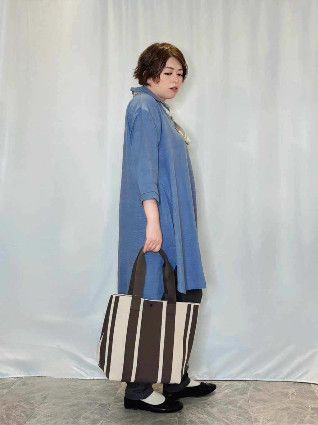 たみさんの「SHOO･LA･RUE｜【S-LL/体型カバー】さらっとしたタッチが魅力 デニムライクチュニック」を使ったコーディネート