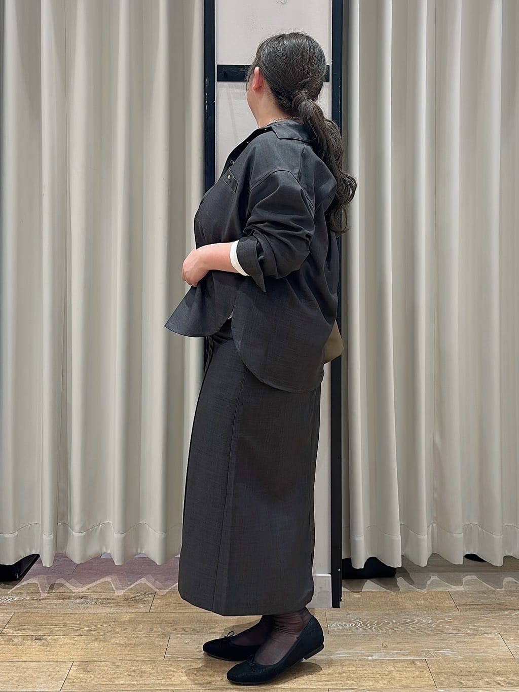 suzuさんの「grove｜【カセット服/選べる着丈】洗濯機で洗えるオーバーシャツ」を使ったコーディネート