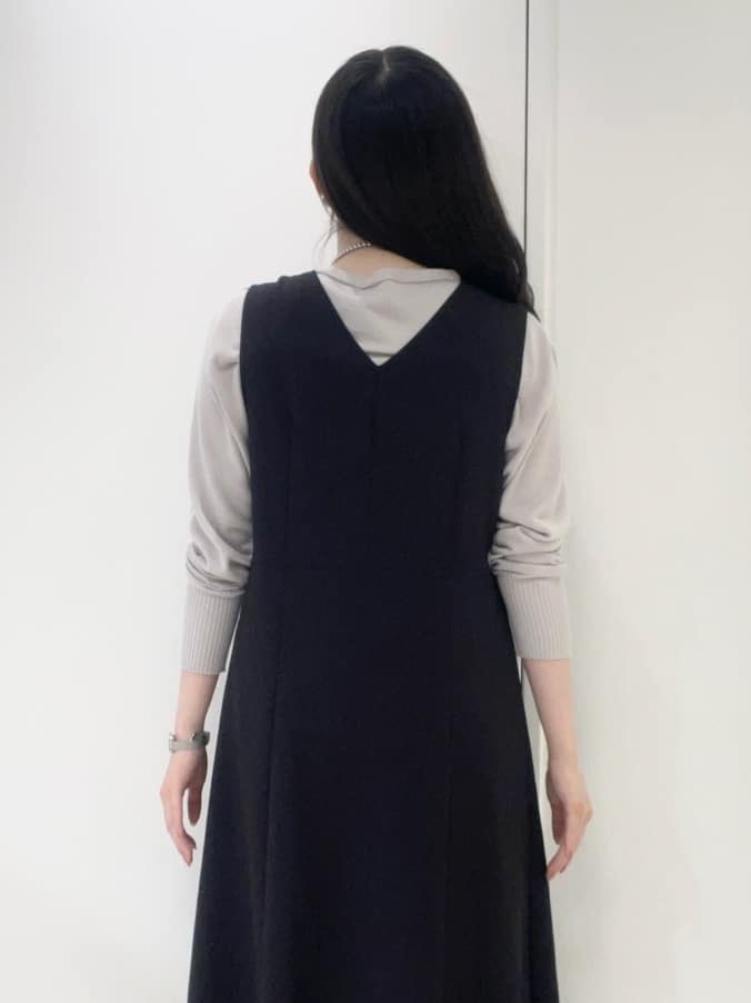 moeさんの「UNTITLED｜【8色展開/体型カバー】魅せるタイムレスニット」を使ったコーディネート
