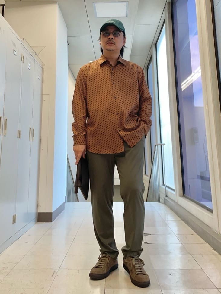 MAKOTO AIさんの「TAKEO KIKUCHI｜ボーラーハット柄 長袖シャツ」を使ったコーディネート