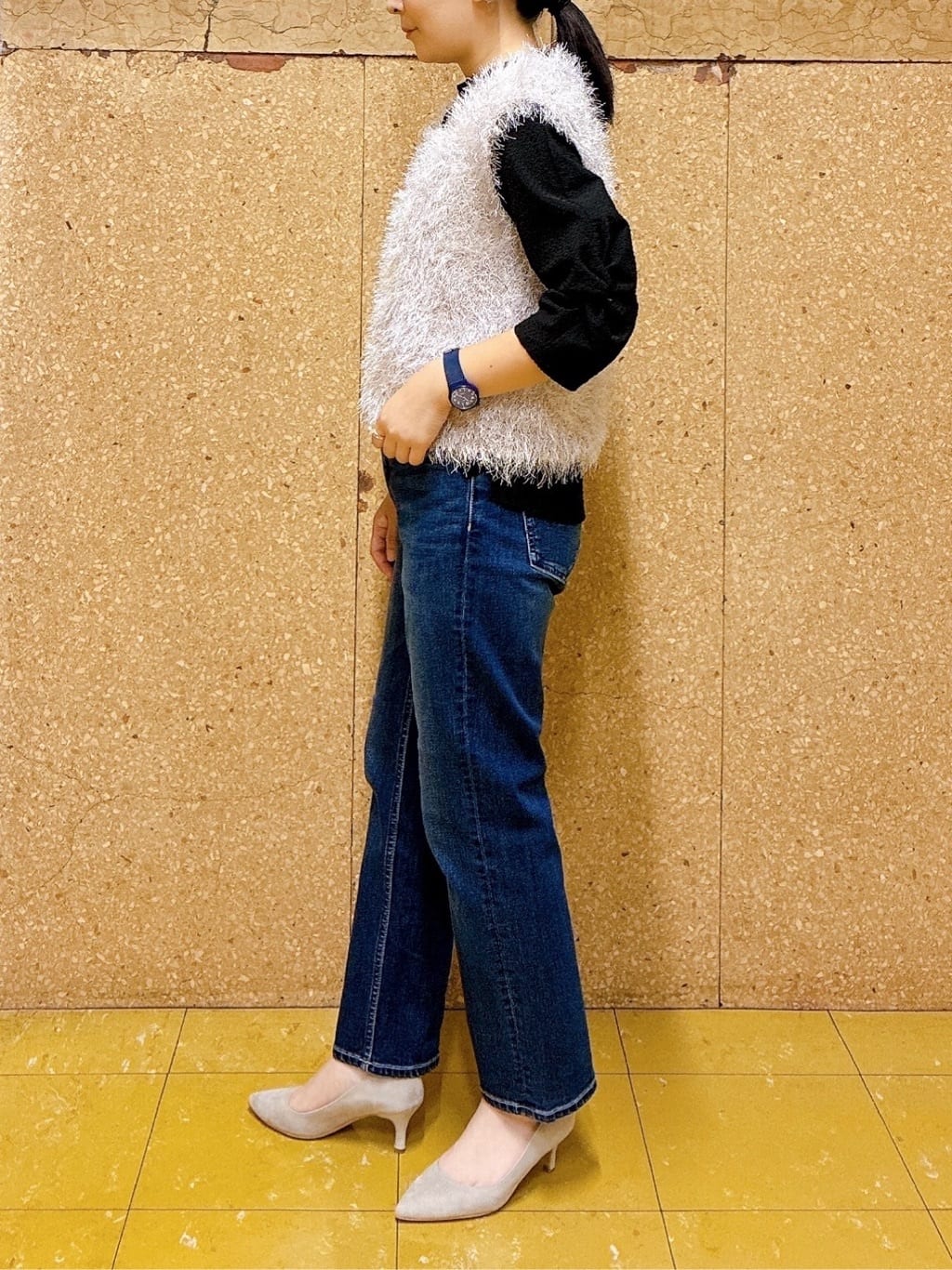 hattoriさんの「INDIVI｜【褒められデニム】スリムストレート デニムパンツ」を使ったコーディネート