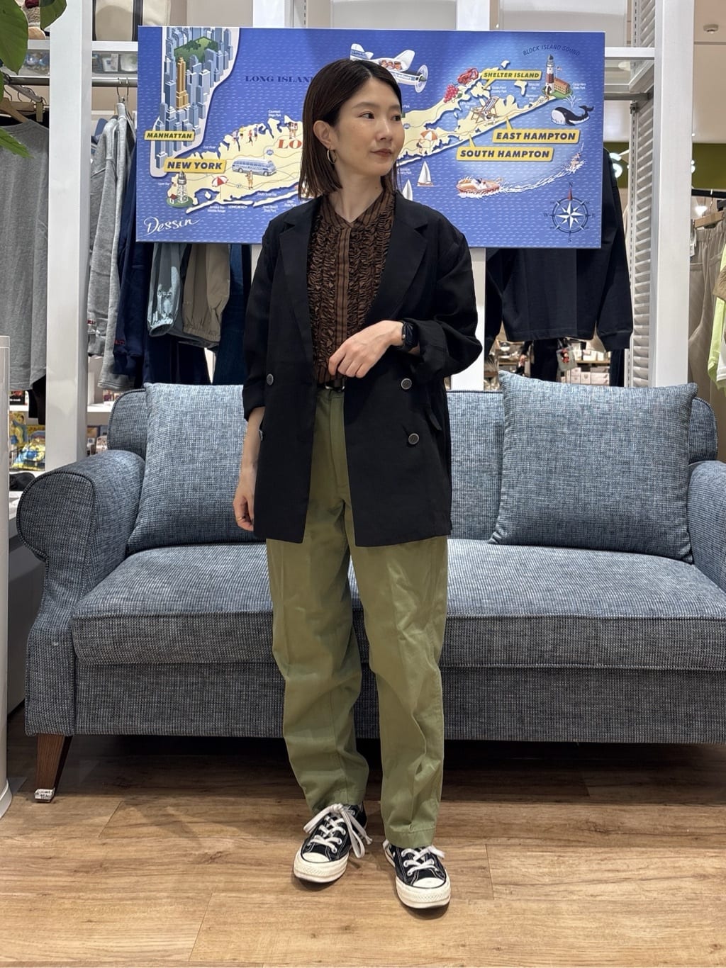 risaさんの「Dessin｜【洗える】フリルバンドカラー五分袖ブラウス」を使ったコーディネート