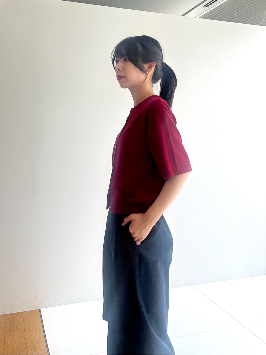 cotaniさんの「grove｜【2点SET/体型カバー】夏から秋まで着まわせる！プリーツビスチェセットアップ」を使ったコーディネート