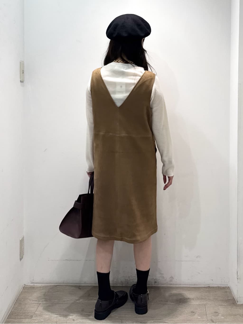 yuicciさんの「OPAQUE.CLIP｜シアーラウンドネックカットソー【洗濯機洗い可】」を使ったコーディネート