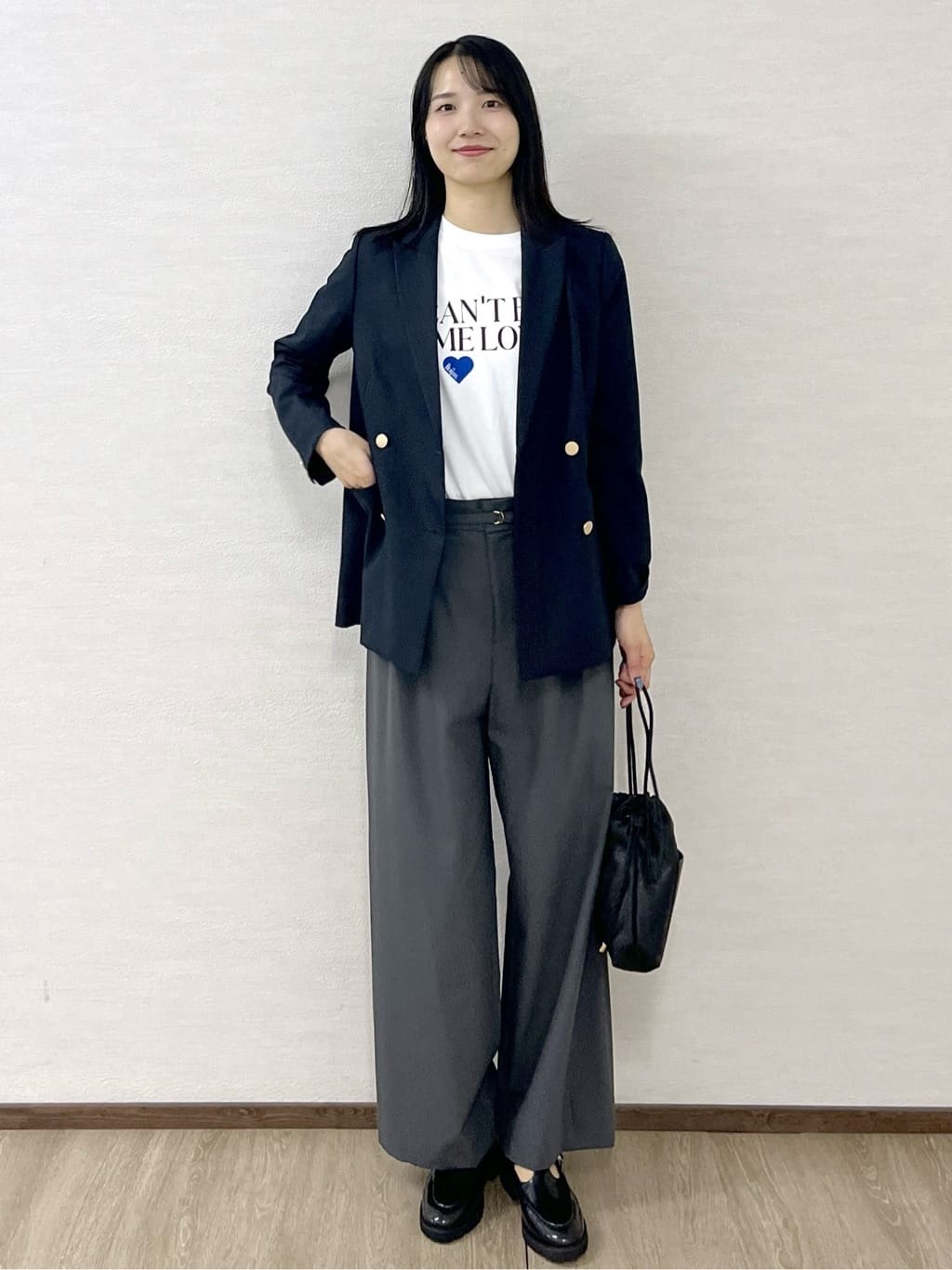 sachikoさんの「OPAQUE.CLIP｜ロックTシャツ別注アソート【GREEN DAY／METALLICA／THE BEATLES】」を使ったコーディネート