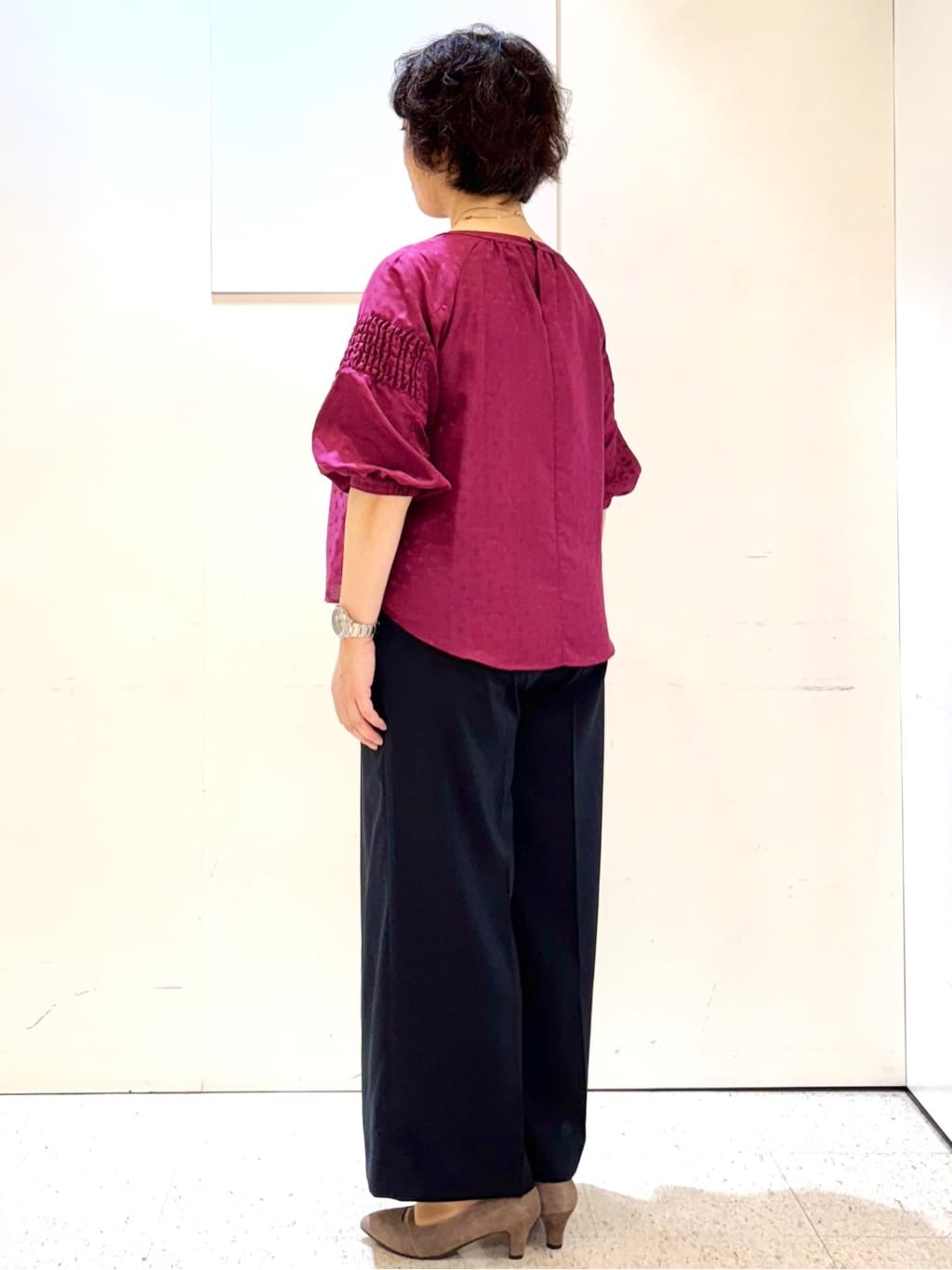 ヤスコさんの「Reflect｜【一枚で着映える◎】レオパード風ジャカードブラウス」を使ったコーディネート