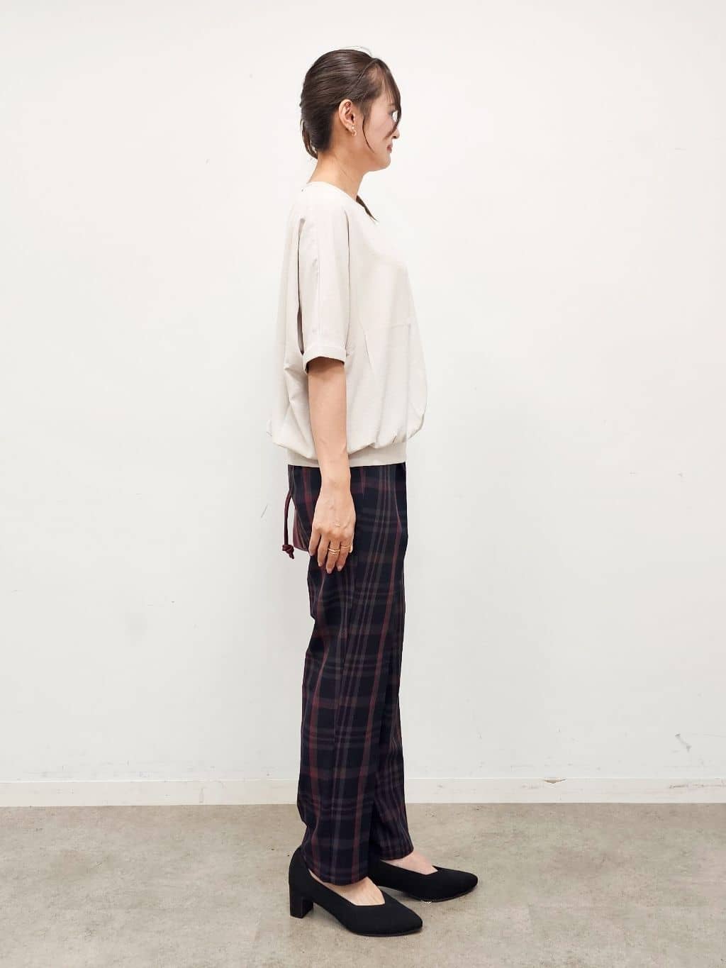 ゆゆさんの「SHOO･LA･RUE｜【洗濯後しわになりにくい】さらっとタッチの 5分袖ドルマンブラウス」を使ったコーディネート