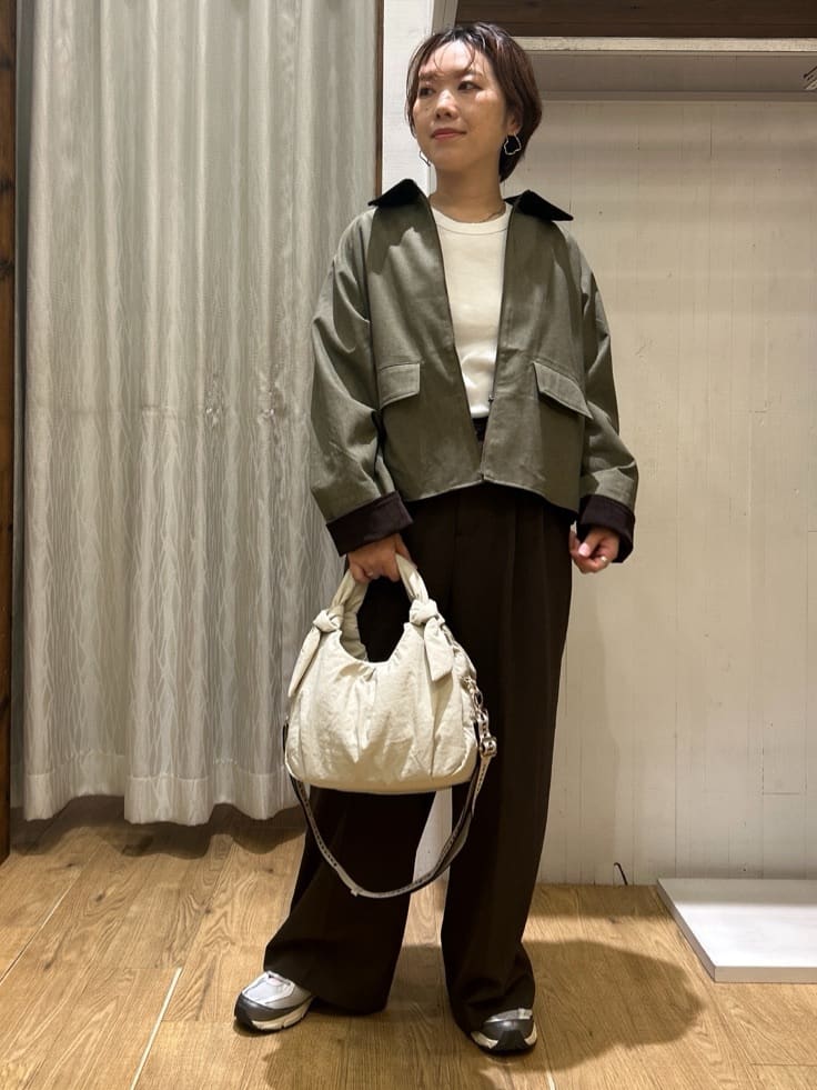 ga_riさんの「THE SHOP TK｜カバーオールジャケット【洗える】」を使ったコーディネート