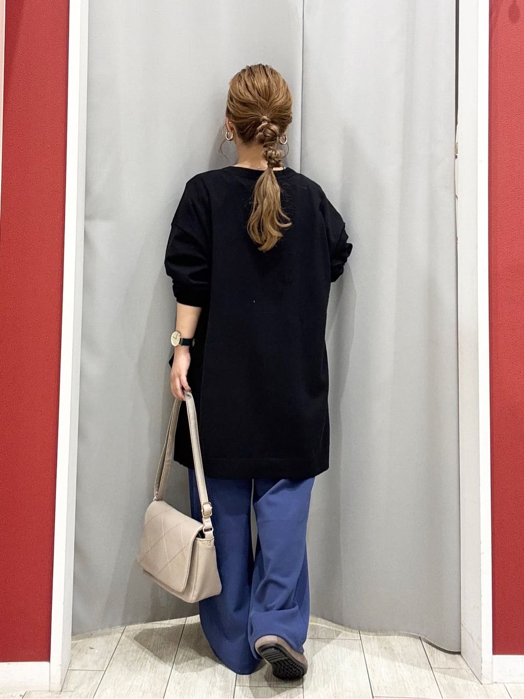 shioさんの「SHOO･LA･RUE｜【S-LL/5分袖】お袖タックできれいに魅せる 大人のチェックブラウス」を使ったコーディネート