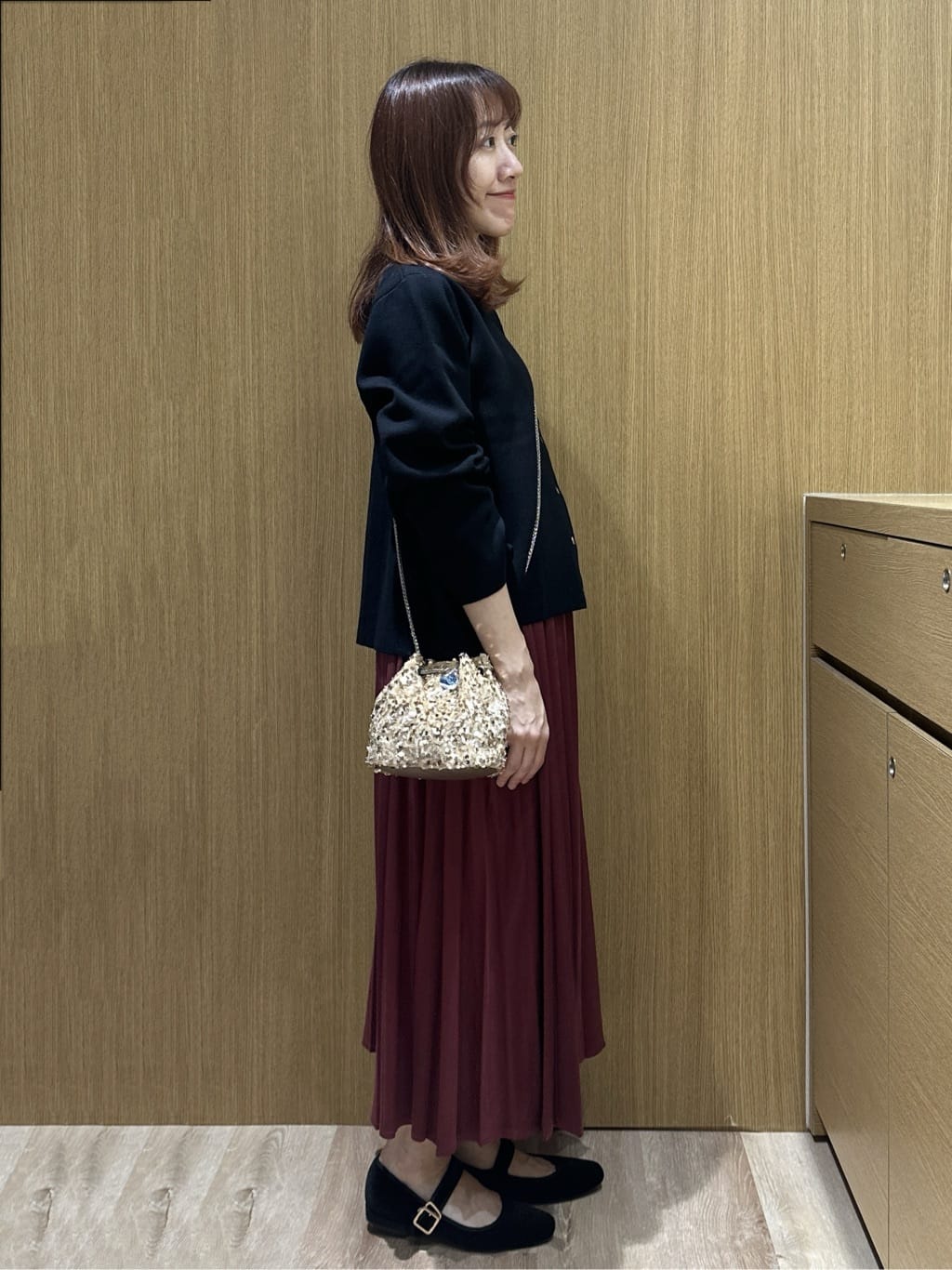 yukaさんの「OPAQUE.CLIP｜フェイクスウェードプリーツスカート【静電気防止加工／洗濯機OK】」を使ったコーディネート