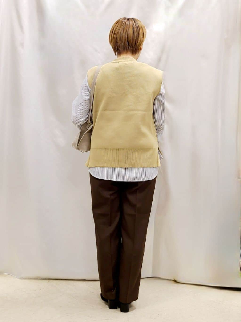 Chiiさんの「SHOO･LA･RUE｜【S-LL/2点セット】着回し自在 ニットベスト＋フレアブラウス」を使ったコーディネート