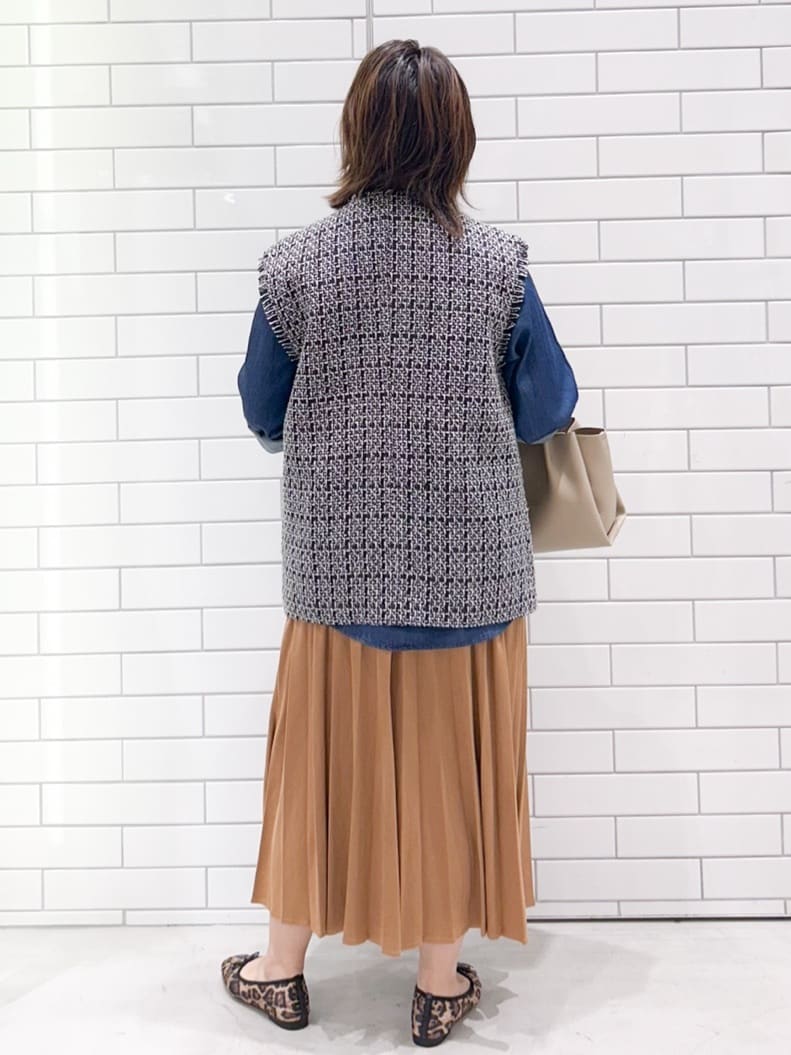 chicchi♪さんの「OPAQUE.CLIP｜ツイードVネックベスト【洗濯機OK】」を使ったコーディネート