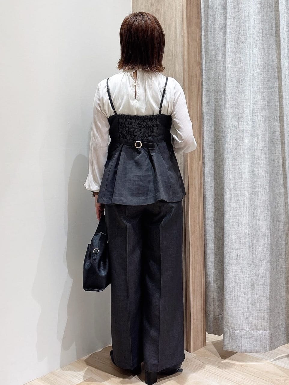 MIYUさんの「grove｜【カセット服】主役級キャミビスチェ」を使ったコーディネート