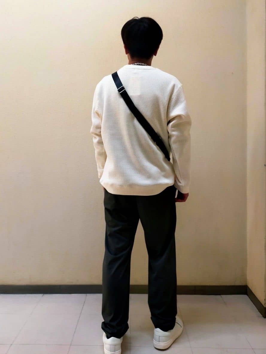 nerさんの「TAKEO KIKUCHI｜ニットライク プルオーバー」を使ったコーディネート