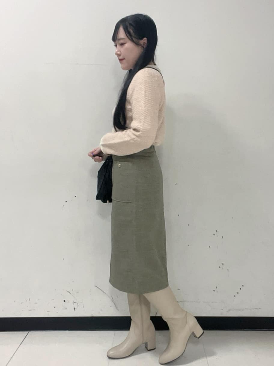 Hitomiさんの「index｜ツイード調フロントジップタイトスカート【洗濯機OK／防シワ】」を使ったコーディネート