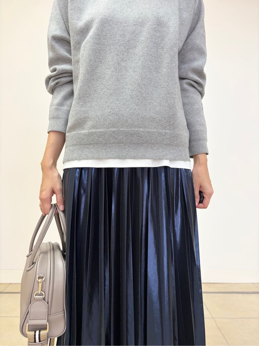 YOKOTAさんの「DRESSTERIOR｜◆【洗える/7色展開】ウォッシャブルコットンカシミヤニット」を使ったコーディネート