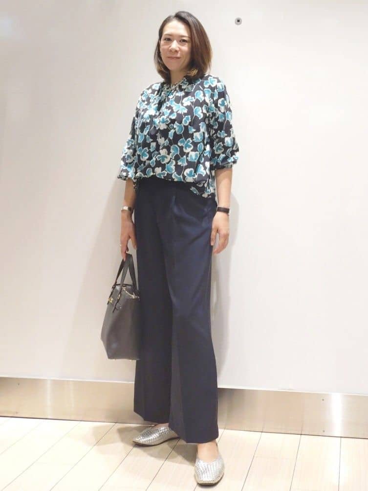 ⭐︎m.peatchan⭐︎さんの「Reflect｜【透けない】フルレングスワイドストレートパンツ」を使ったコーディネート