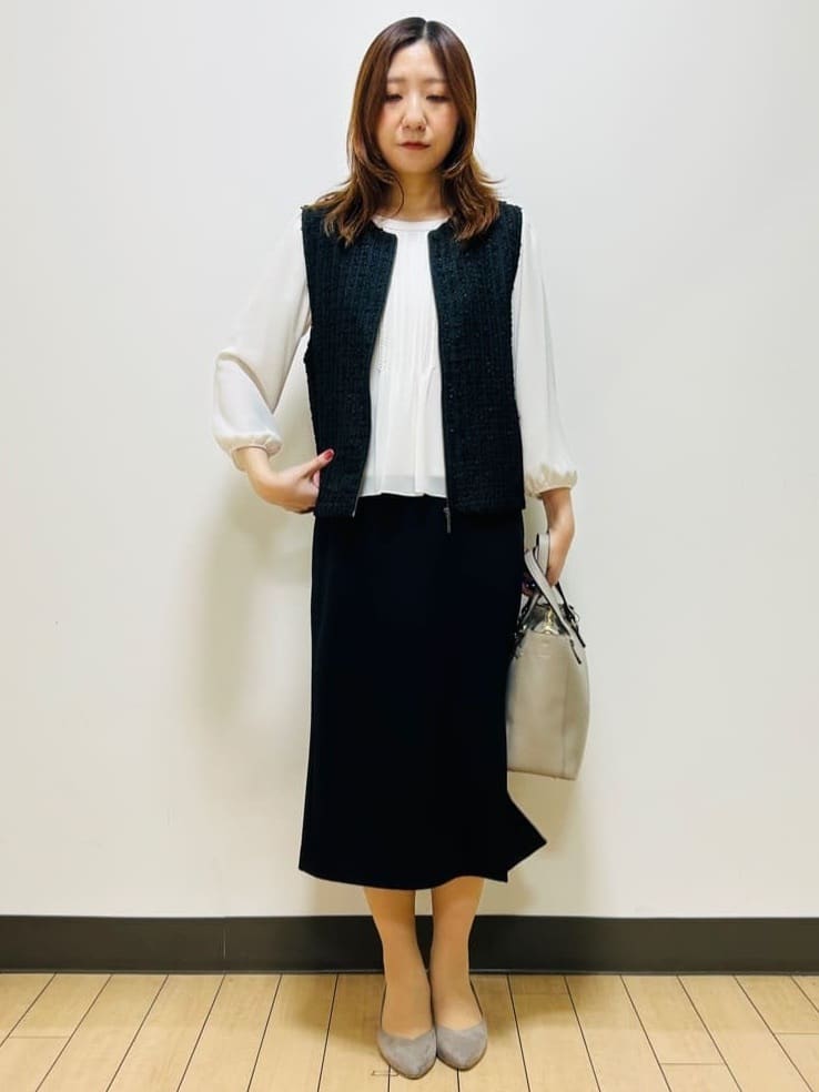 miiiさんの「Reflect｜【軽い羽織に◎】フロントファスナー開きベスト」を使ったコーディネート