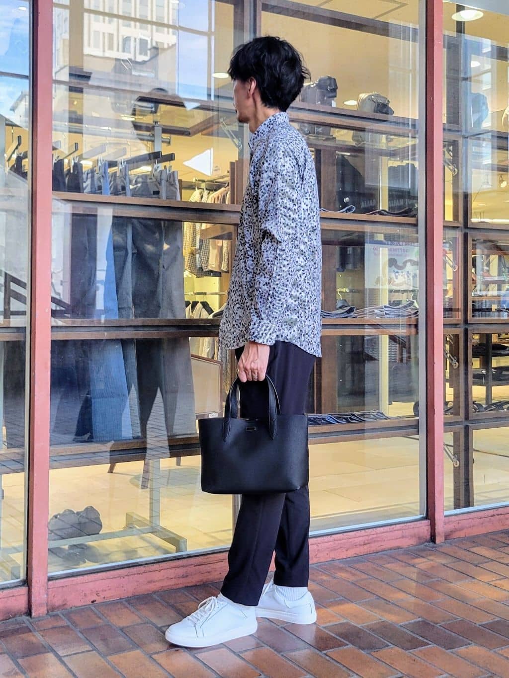 piroyaさんの「TAKEO KIKUCHI｜ストライプ小花 長袖シャツ」を使ったコーディネート