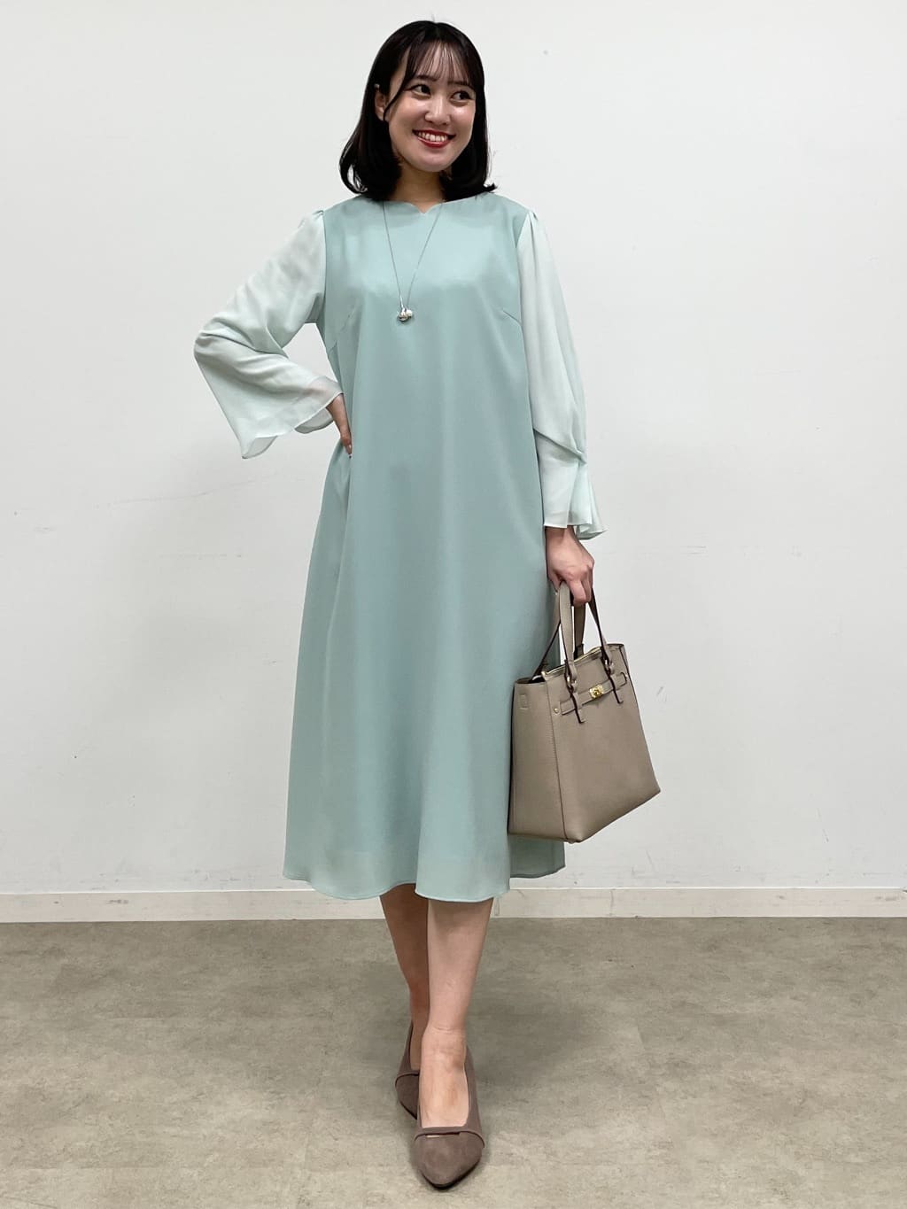 yukariさんの「Reflect｜【SS-4Lサイズ／付属リボン】スリーブデザインジョーゼットワンピース」を使ったコーディネート