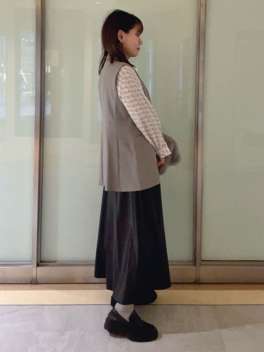 mayutaさんの「INDIVI｜【きれいめ／オフィス／イベント】フェザージャカードブラウス」を使ったコーディネート