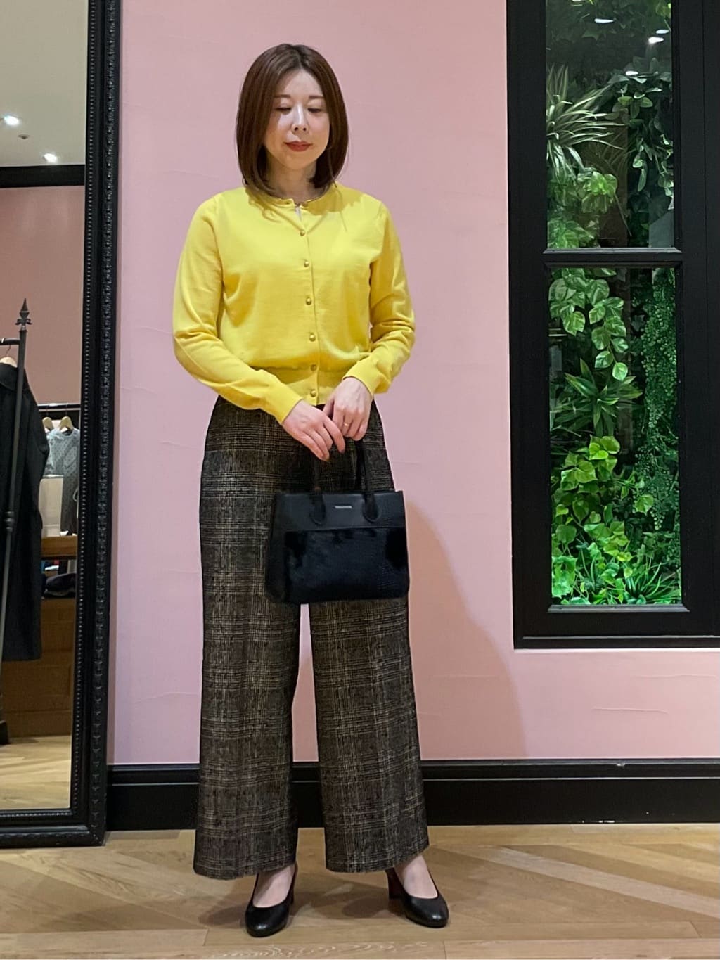 maruさんの「DRESSTERIOR｜【otonaMUSE5月号掲載】アーチフィットレザーパンプス」を使ったコーディネート