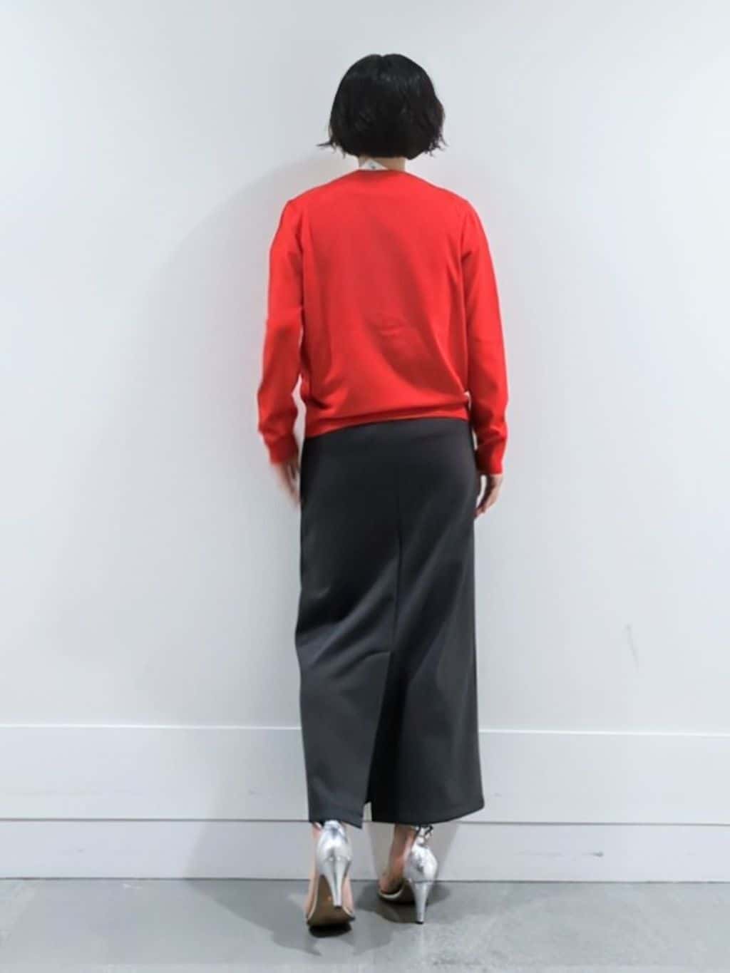 ミズタさんの「UNTITLED｜【アンサンブル可/薄手】ベーシッククルーネックカーディガン」を使ったコーディネート