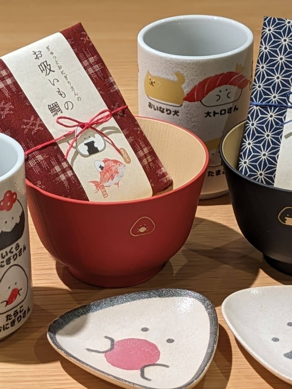 minoriさんの「212 KITCHEN STORE｜ぎゅっとおにぎりさん 箸 鮭」を使ったコーディネート