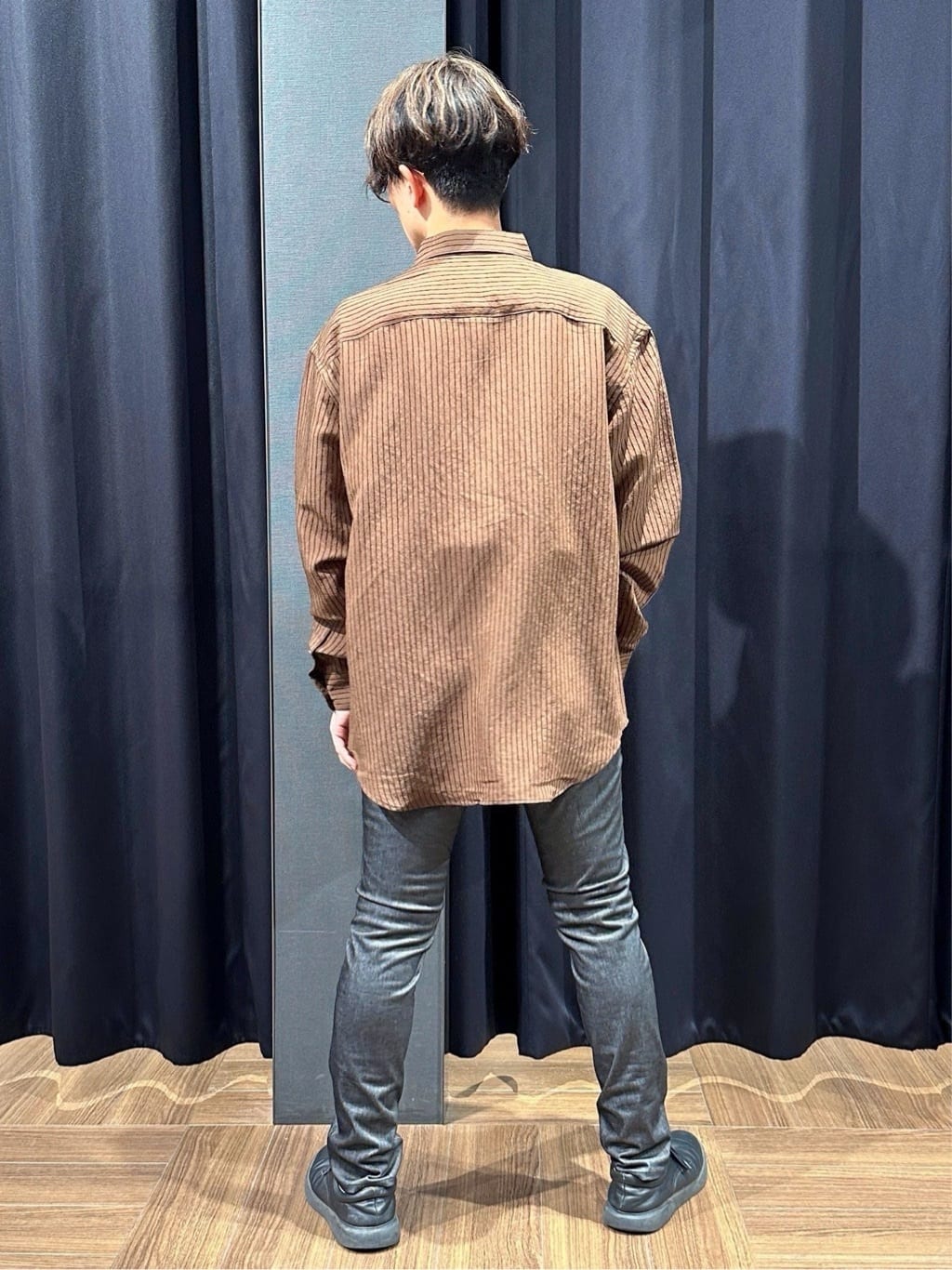 tomoyaさんの「THE SHOP TK｜【好評につき再入荷！】ジオメトリックリンクス半袖Tシャツ」を使ったコーディネート
