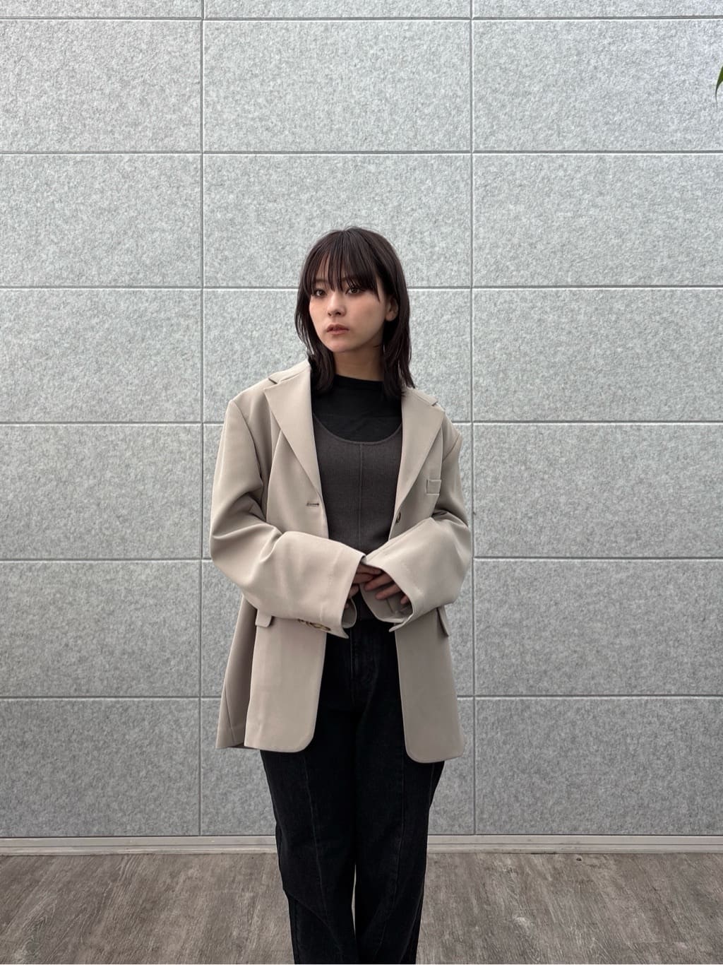 erikaさんの「INDIVI｜シグネチャーシアーロンT」を使ったコーディネート