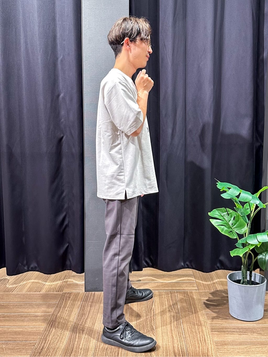 tomoyaさんの「THE SHOP TK｜裏配色5分袖プルオーバー」を使ったコーディネート