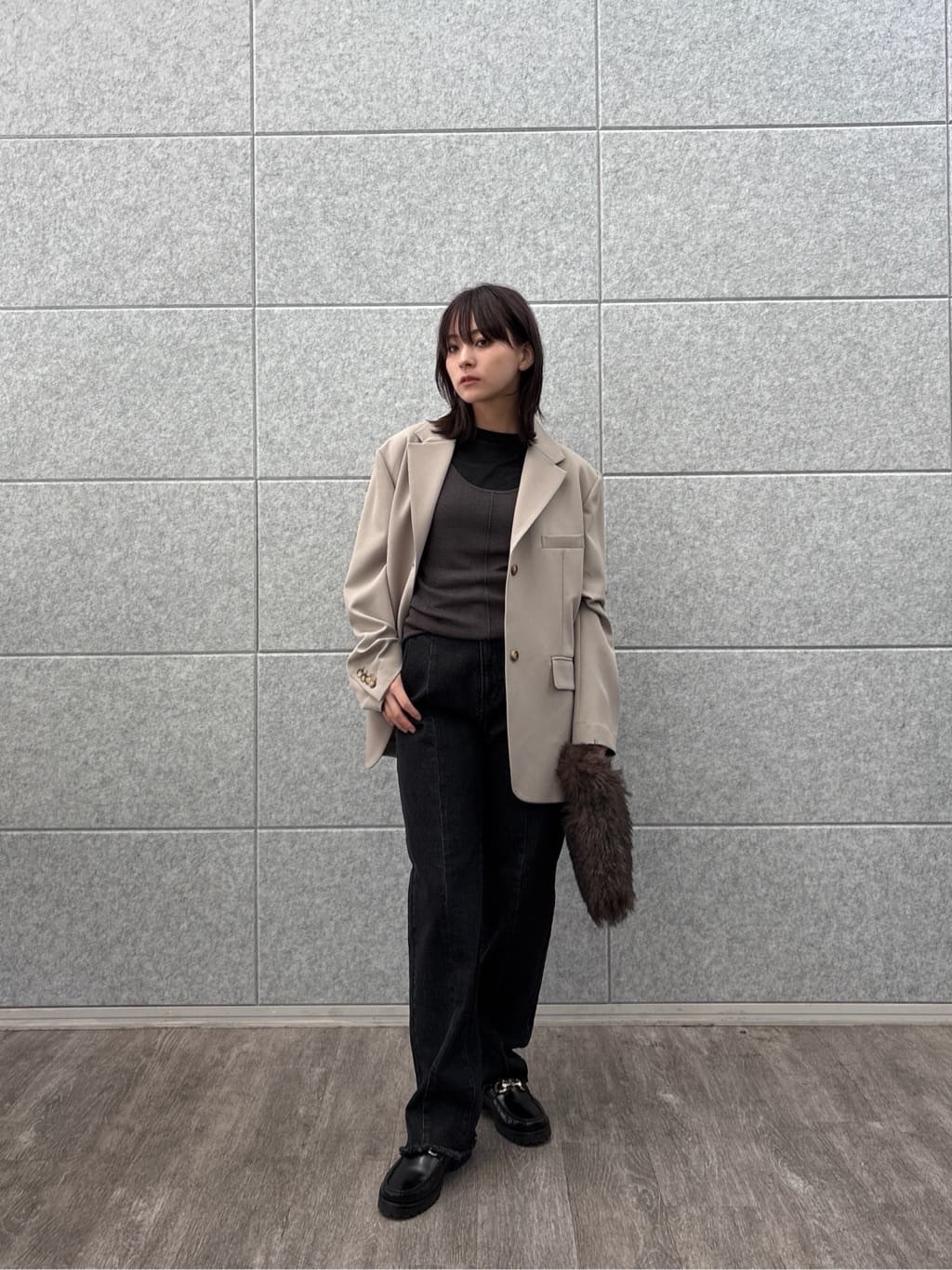 erikaさんの「INDIVI｜シグネチャーシアーロンT」を使ったコーディネート