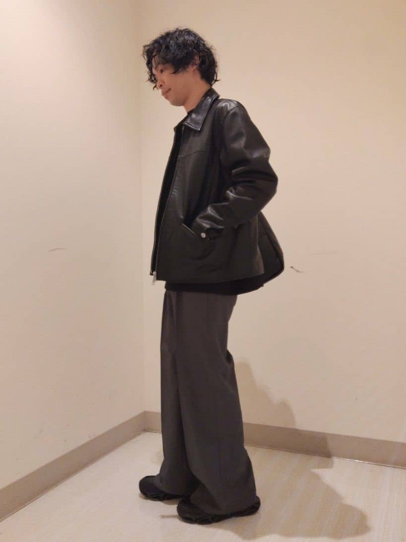 NAKANOさんの「tk.TAKEO KIKUCHI｜ワイドストレートパンツ」を使ったコーディネート