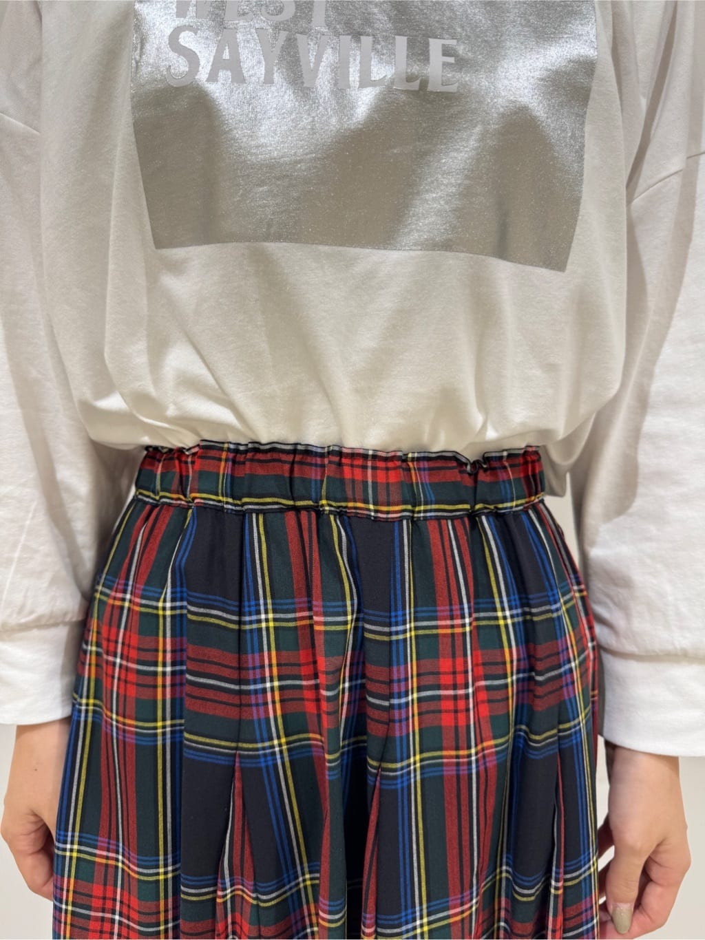 haruさんの「Dessin｜【洗える】箔プリントロングTシャツ」を使ったコーディネート