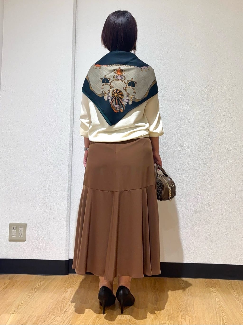 MIKIKOさんの「UNTITLED｜【セットアップ可/後ろウエストゴム】リラクパウダースカート」を使ったコーディネート