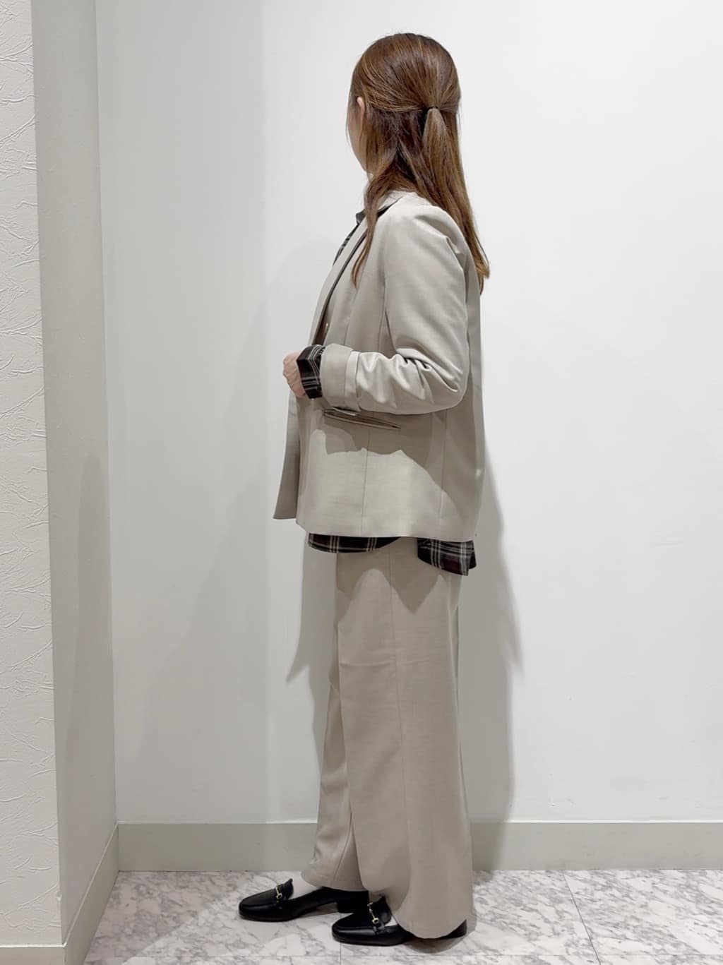 しかっちさんの「grove｜【カセット服】ダブルブレストテーラードジャケット」を使ったコーディネート