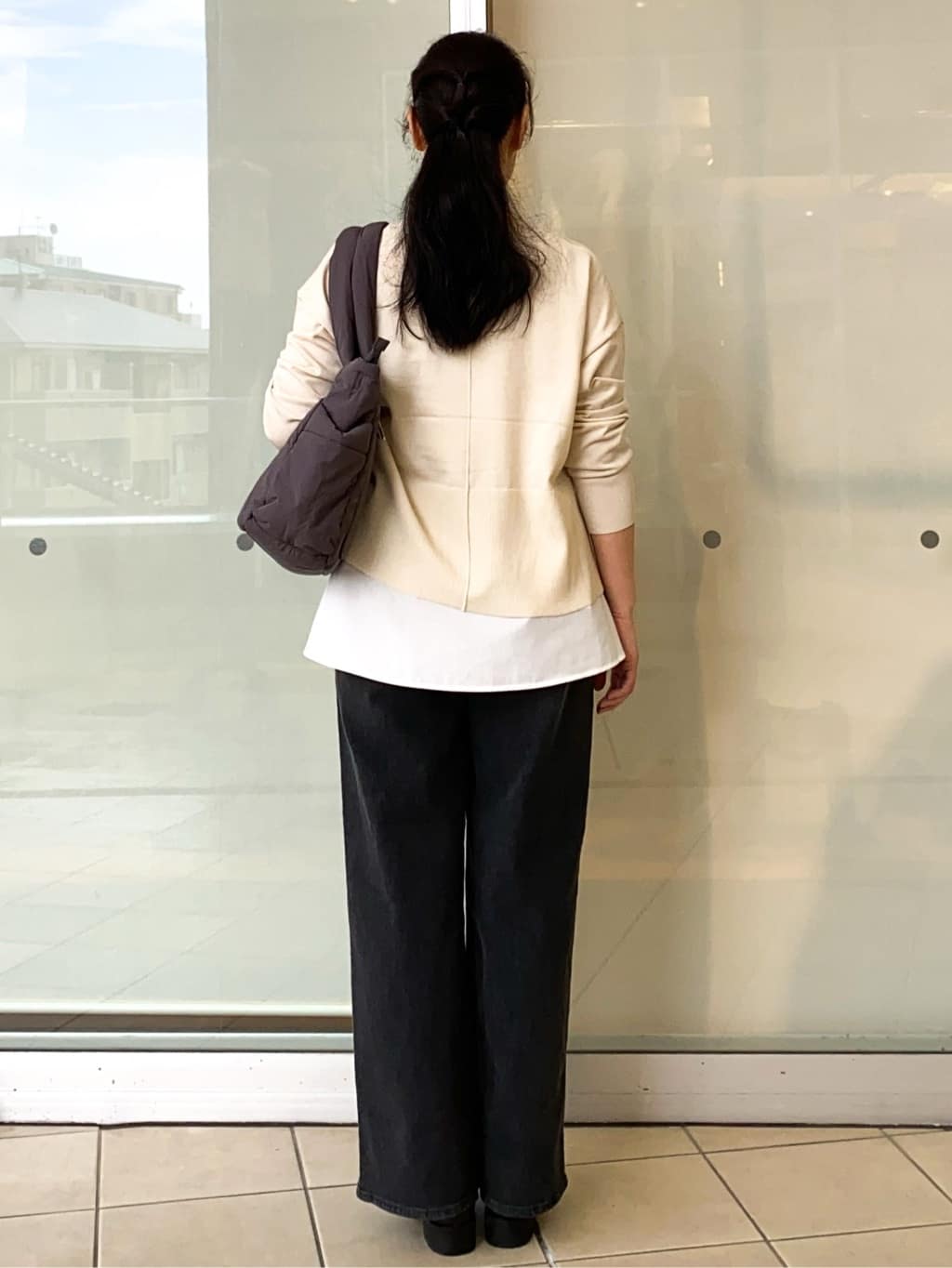 Jeanさんの「OPAQUE.CLIP｜《ツインセット》リラクシーサイドスリットニット&times;ドッキングタンク【洗濯機洗い可】」を使ったコーディネート