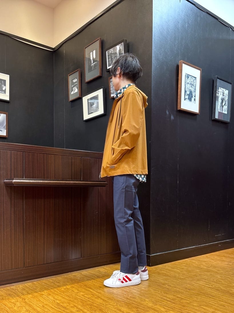 KEIさんの「TAKEO KIKUCHI｜【3D ナイロン ストレッチ】ジップアップ フードブルゾン」を使ったコーディネート