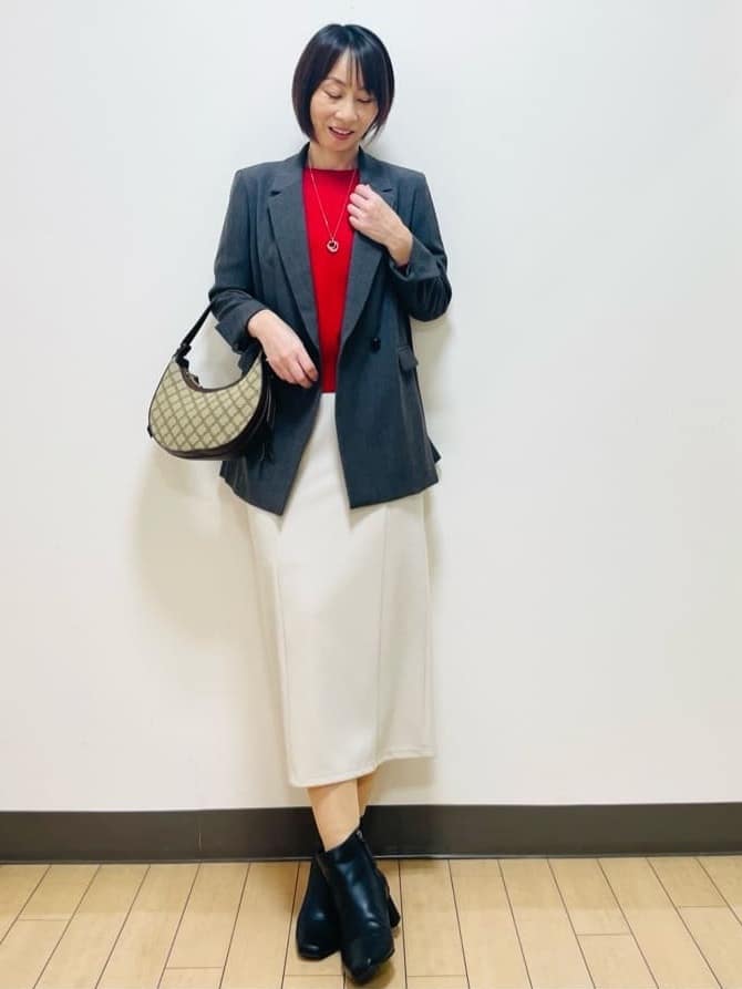 Riiさんの「Reflect｜【選べる6色／長く着られる◎】ボートネックニット」を使ったコーディネート