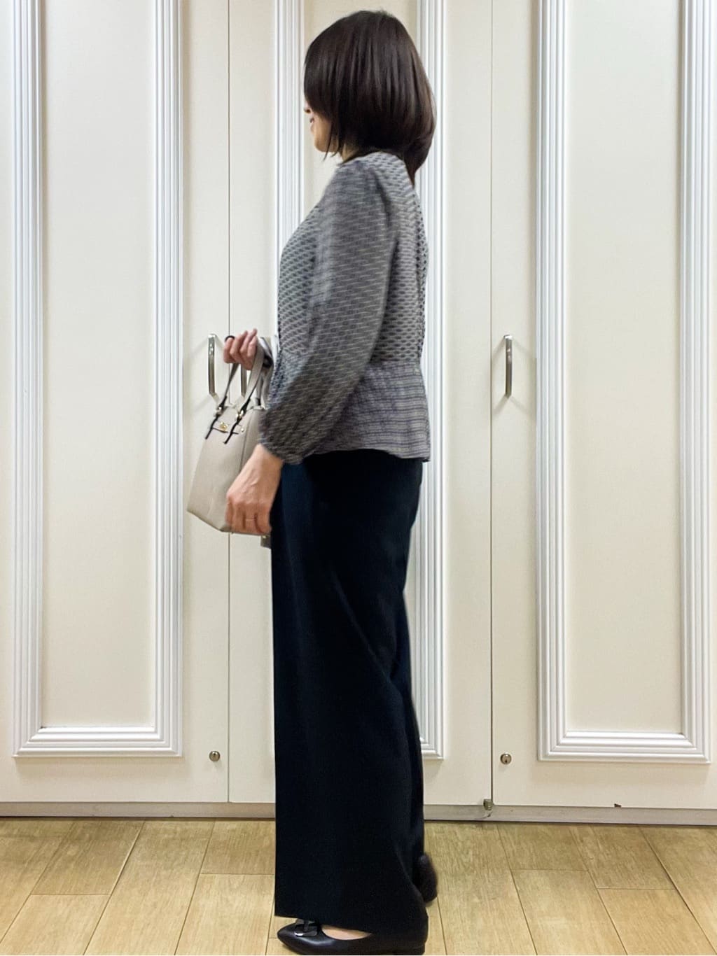 めいさんの「Reflect｜【透けない】フルレングスワイドストレートパンツ」を使ったコーディネート