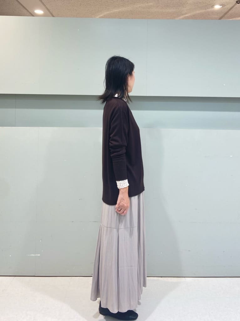 hitomiさんの「UNTITLED｜【8色展開/体型カバー】魅せるタイムレスニット」を使ったコーディネート