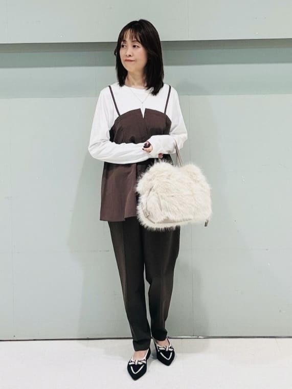 makiさんの「UNTITLED｜【洗える/ゆったりシルエット】ビスチェドッキング　プルオーバー」を使ったコーディネート