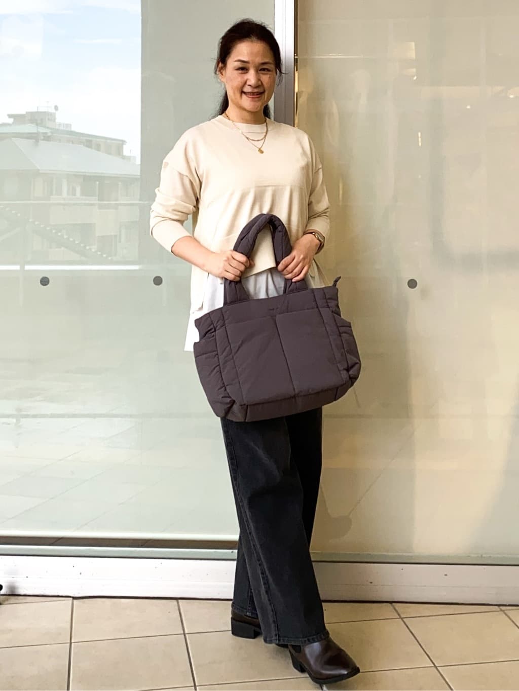 Jeanさんの「OPAQUE.CLIP｜《ツインセット》リラクシーサイドスリットニット&times;ドッキングタンク【洗濯機洗い可】」を使ったコーディネート
