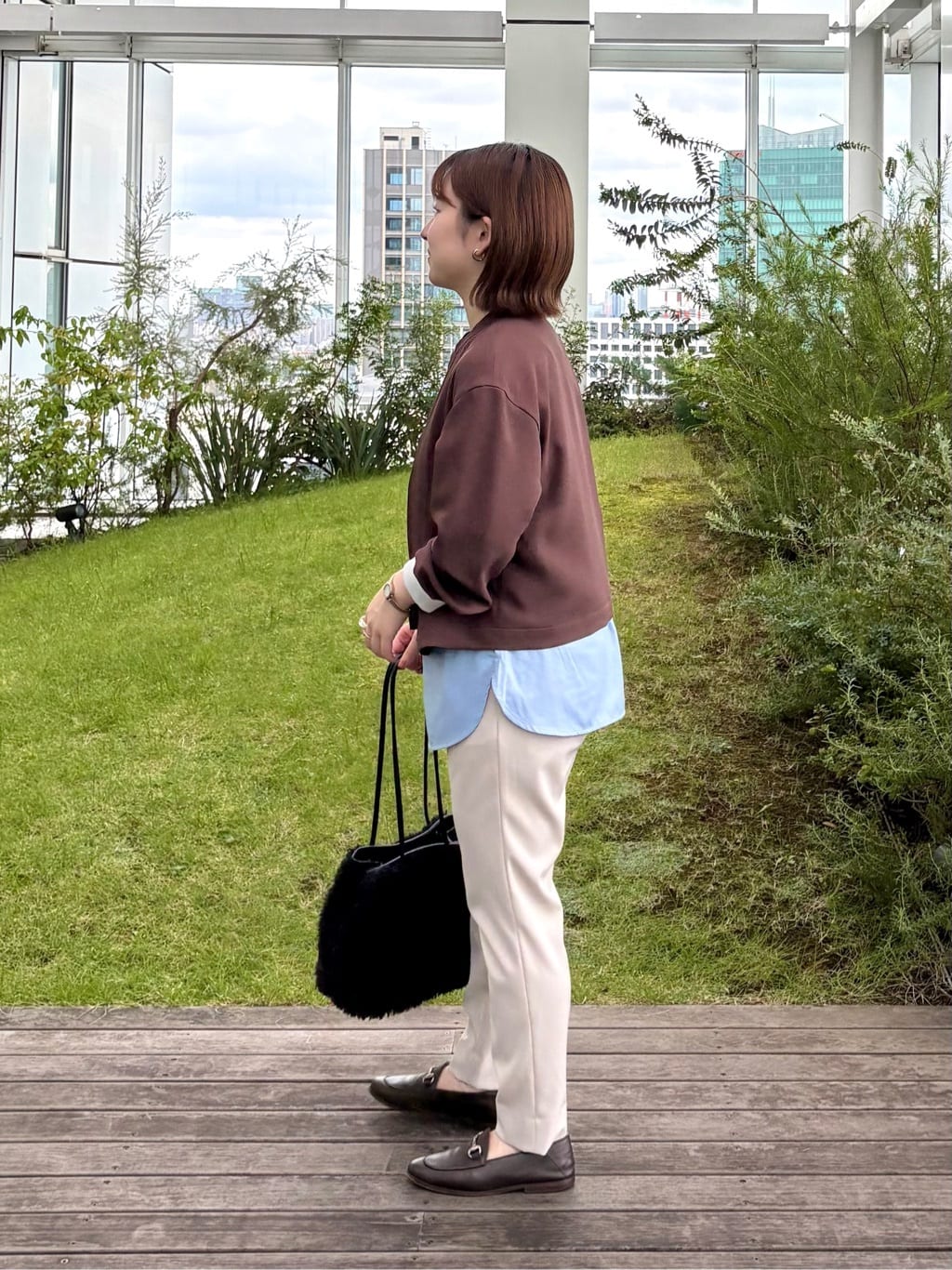 sakuさんの「INDIVI｜【洗える／UVケア／吸汗速乾】ジョーゼットライトブルゾン」を使ったコーディネート