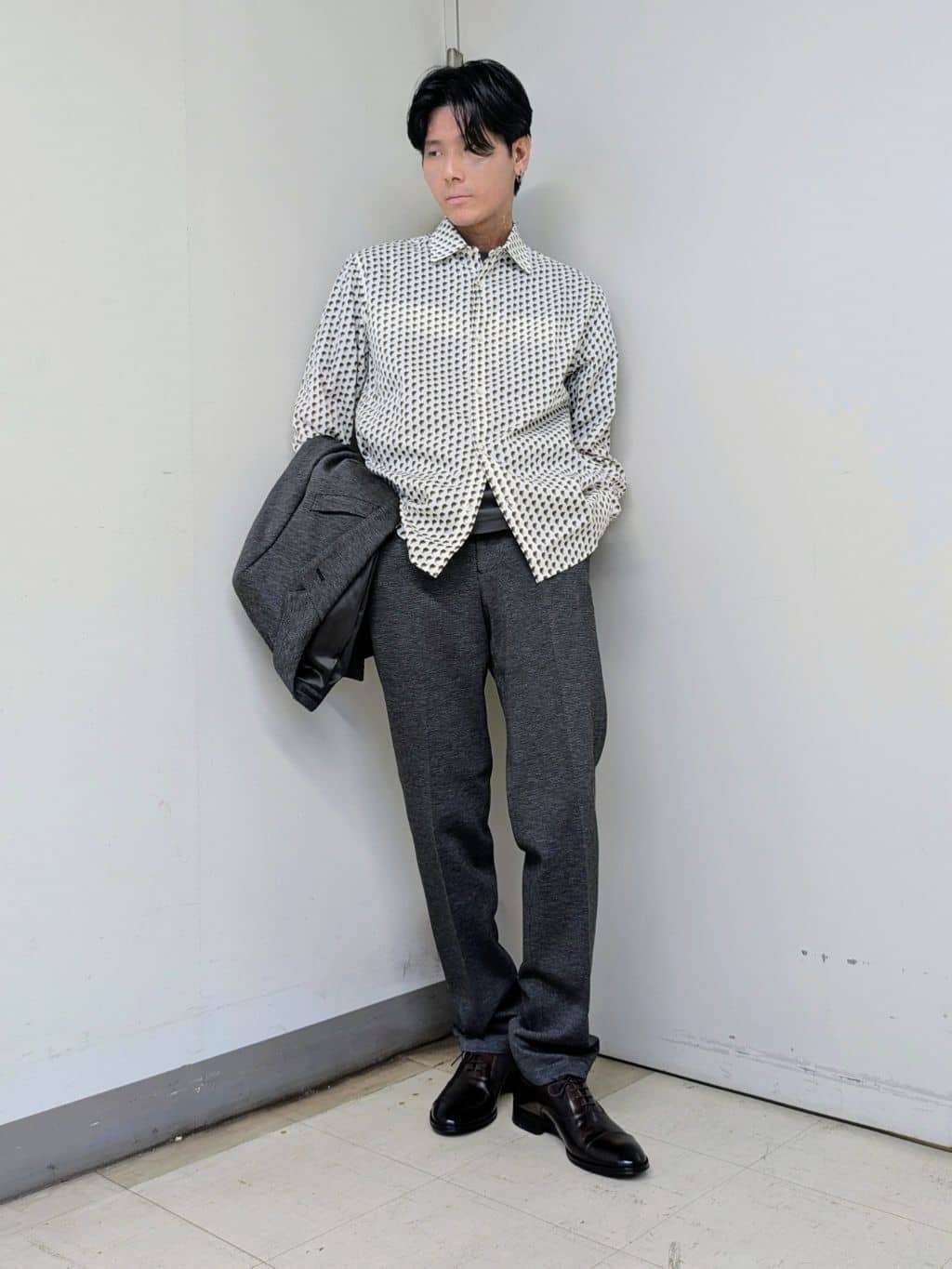 ryoさんの「TAKEO KIKUCHI｜【None Of Stress】アクティブジャージ 千鳥 ジャケット」を使ったコーディネート